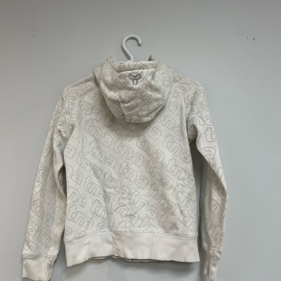 Aritzia TNA zip- up hoodie. - Picture 4 of 5